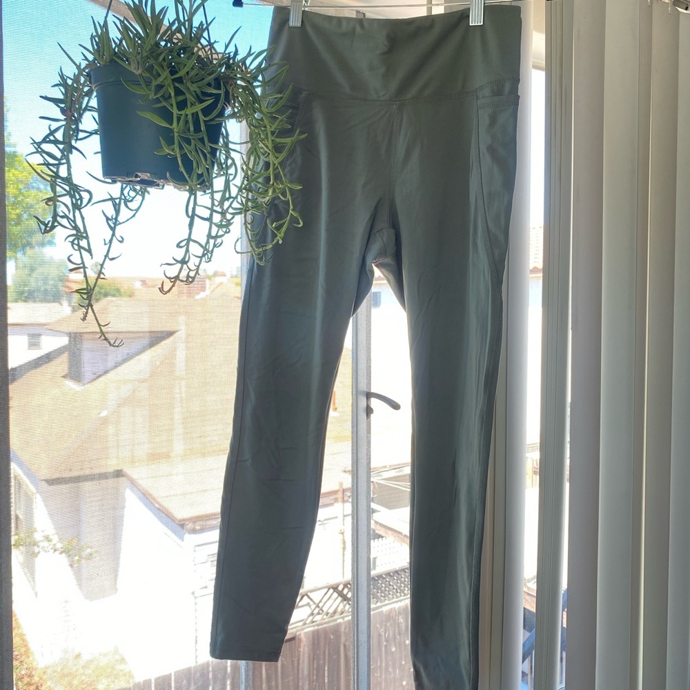 Danskin Olive Green Leggings